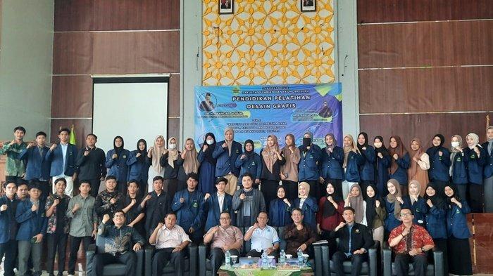 PELATIHAN DESIGN GRAFIS